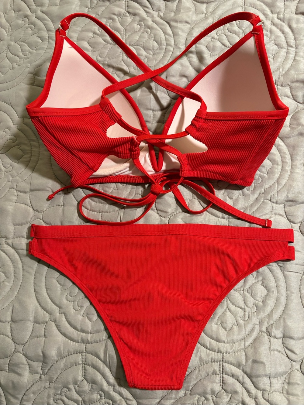 Red Ribbed Strappy Bikini Set - Picture 2 of 4